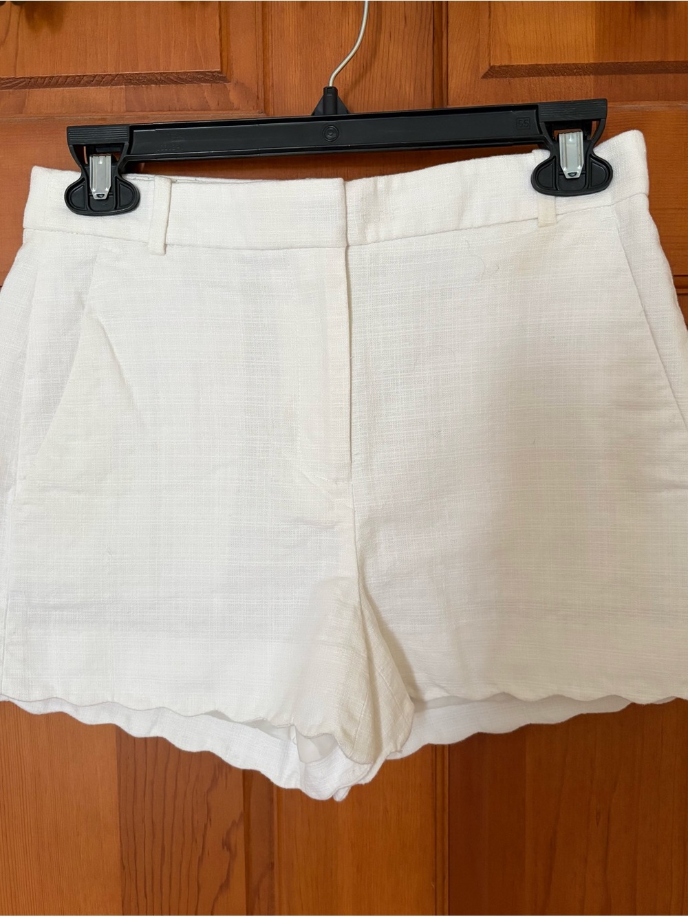 J.Crew Women's Set of 3 White, Navy Blue & Black Scalloped Hem Linen Shorts.